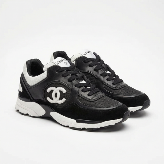 CHANEL - Sneakers Édition Noir & Blanc